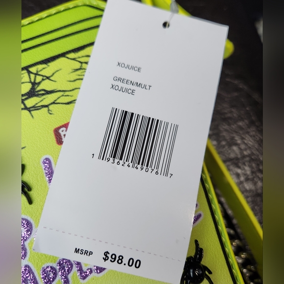 Betsey Johnson Poisonous Apple Juice Crossbody - Picture 9 of 9